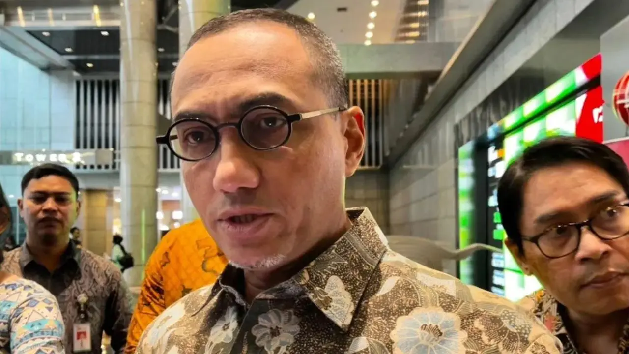 OJK Pastikan Pemeriksaan 31 Emiten Indikasi Pidana Berjalan Bertahap