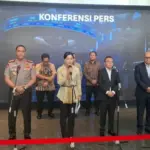 OJK Jatuhkan Denda Triliunan Rupiah untuk DSSA, BREN, dan CUAN