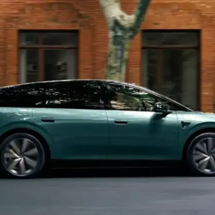 Li Auto i6 Model 2026 Meluncur 28 Oktober, Lepas dari Baterai CATL