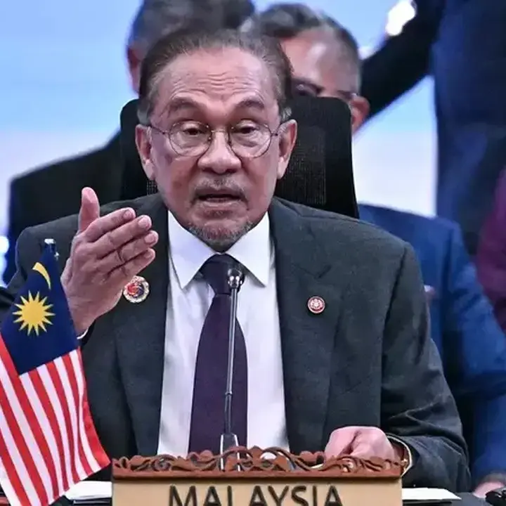Malaysia Naikkan Upah Minimum Jadi Rp8,7 Juta Mulai Juni 2027
