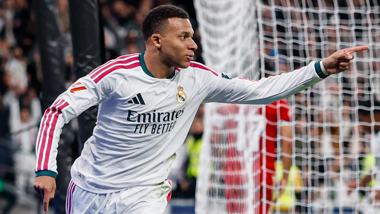 Hasil Real Madrid vs Sevilla: Mbappe Brace, Los Blancos Menang 4-1 Hasil Real Madrid vs Sevilla: Mbappe Brace, Los Blancos Menang 4-1