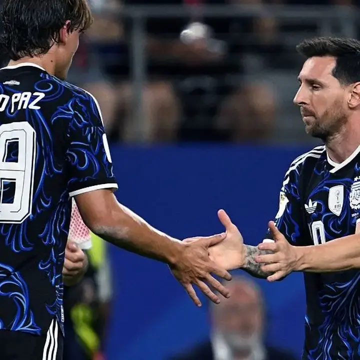Nico Paz Buka Suara soal Isu Warisi Nomor 10 Lionel Messi di Timnas Argentina