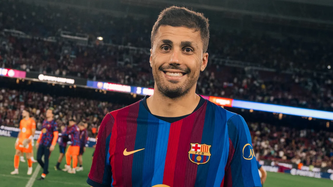 Dampak Nyata Rodri di Barcelona: Investasi Mewah yang Berbuah Manis Dampak Nyata Rodri di Barcelona: Investasi Mewah yang Berbuah Manis