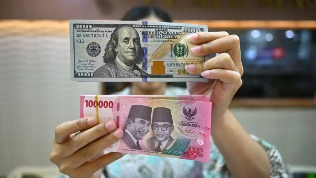 Rupiah Ditutup Melemah Hari Ini 22 Oktober Makin ke Level Rp18.060, Ini Sentimen Penyebabnya Rupiah Ditutup Melemah Hari Ini 22 Oktober Makin ke Level Rp18.060, Ini Sentimen Penyebabnya