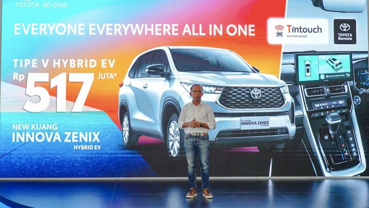 Toyota Kenalkan Inovasi T Intouch Terbaru pada Kijang Innova Zenix Toyota Kenalkan Inovasi T Intouch Terbaru pada Kijang Innova Zenix