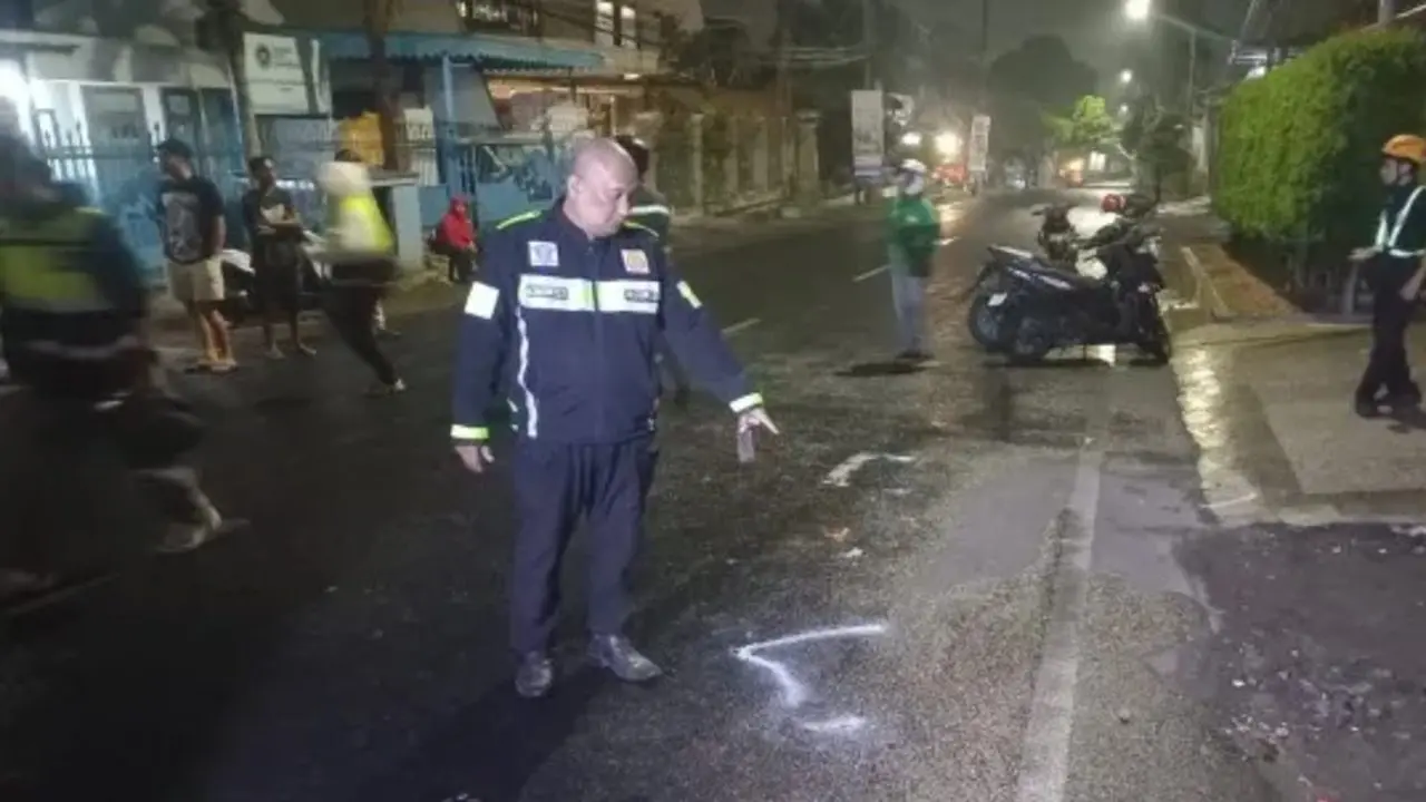 Farhan Hisyam Baisa, Pengemudi Toyota Avanza yang Terguling di Kota Malang Farhan Hisyam Baisa, Pengemudi Toyota Avanza yang Terguling di Kota Malang