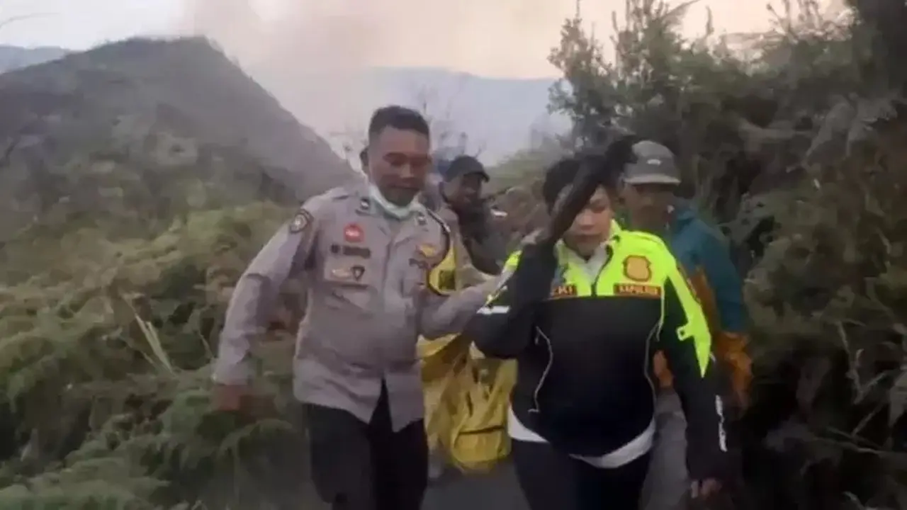 Tragedi Karhutla Bromo Tengger Semeru, Tiga Petugas Meninggal Dunia dan Tiga Lainnya Alami Luka Bakar