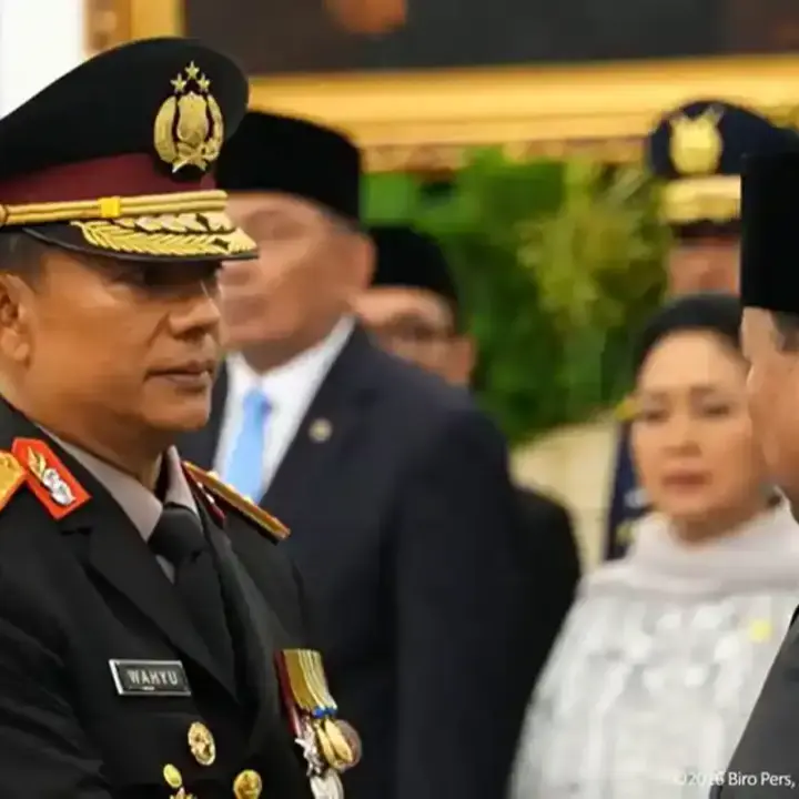 Prabowo Resmi Lantik Komjen Wahyu Hadiningrat Jadi Wakapolri